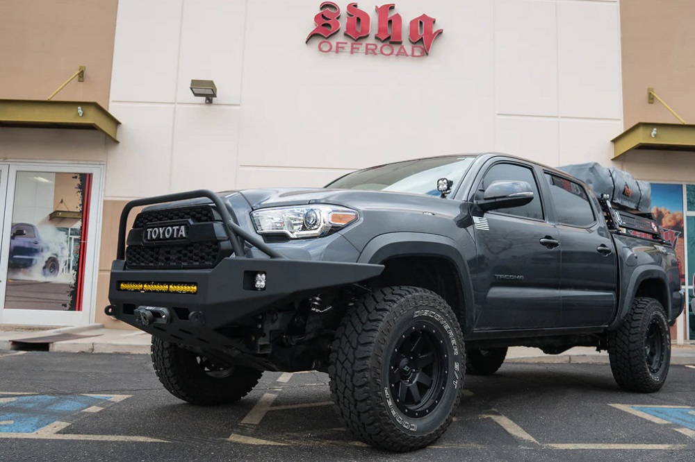 SDHQ Off Road Toyota Tacoma Builds