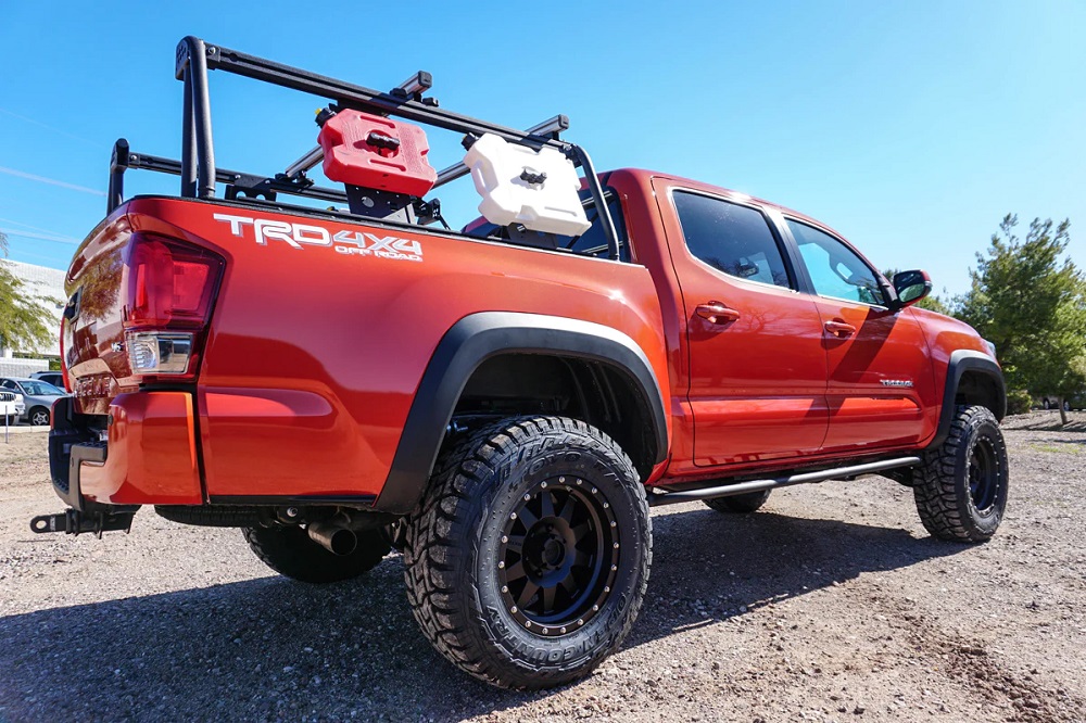 SDHQ Off Road Toyota Tacoma Builds