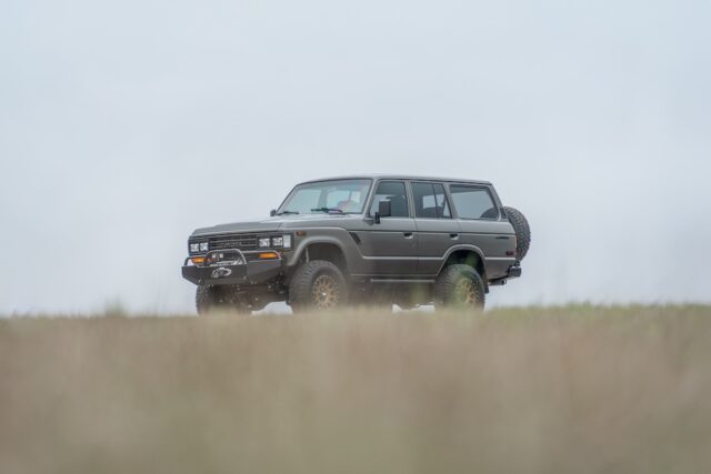TLC4x4 FJ142 Toyota Land Cruiser