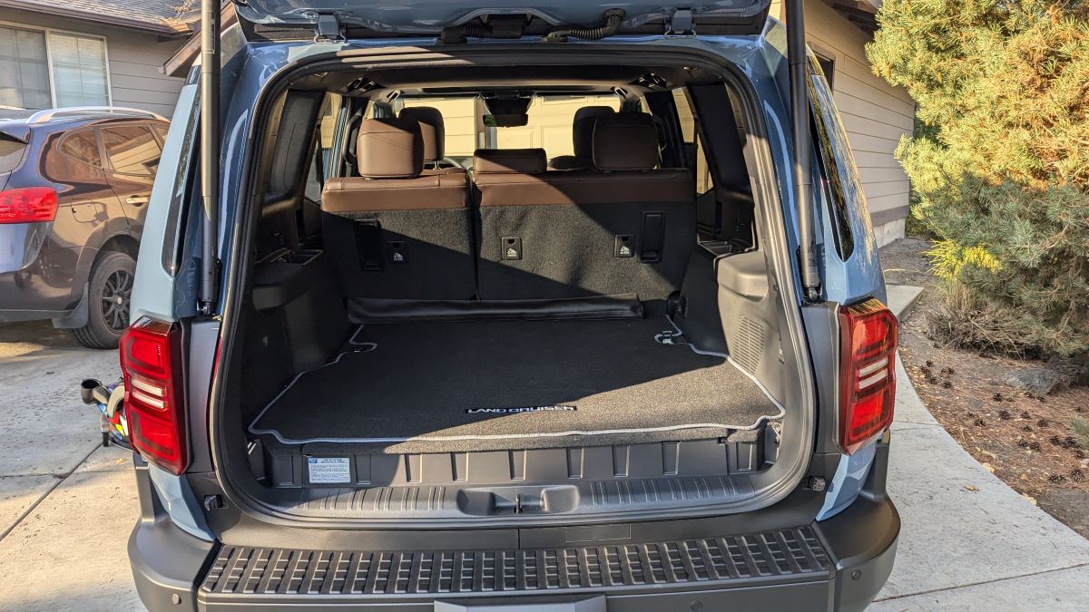 10 Things We LOVE about the 2024 Toyota Land Cruiser